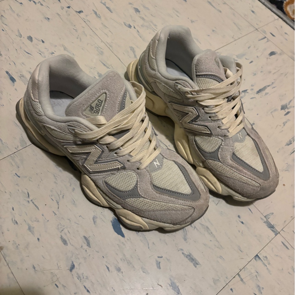 New balance 9060